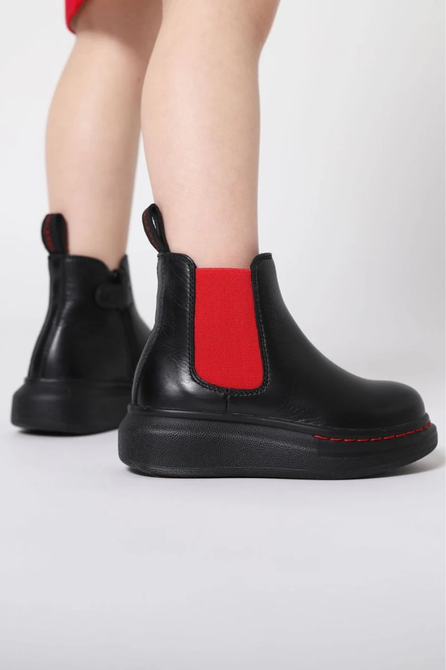 Alexander McQueen Girls' Leather Chunky Sole Chelsea Boots | Kids Fashion Footwear