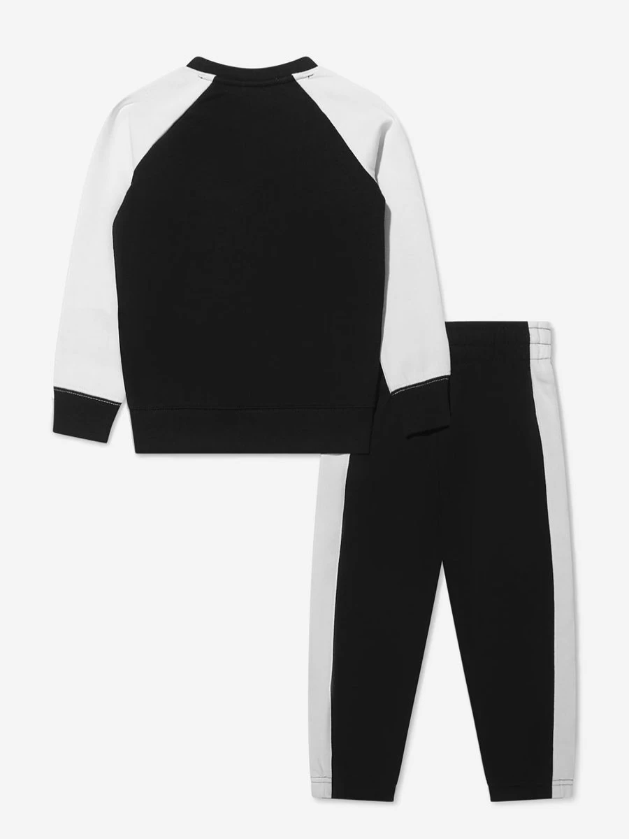 Nike Boys' Logo Tracksuit - Sporty Comfort for Active Kids
