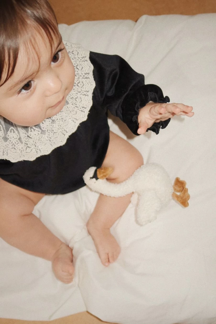 Konges Slojd White Baby Swan Plush Toy – Soft & Cuddly Stuffed Animal for Newborns & Infants