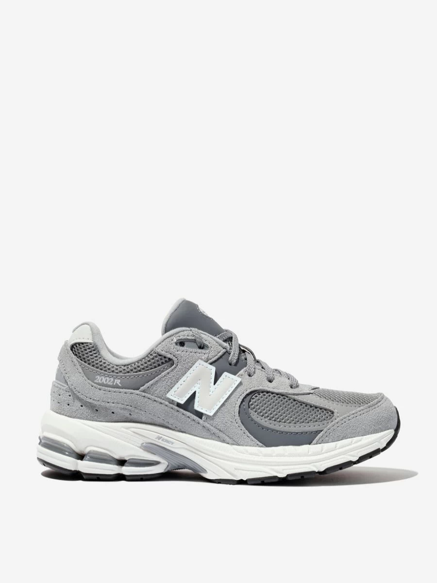 New Balance Boys 2002 Grey Lace-Up Logo Trainers | Kids Running Shoes