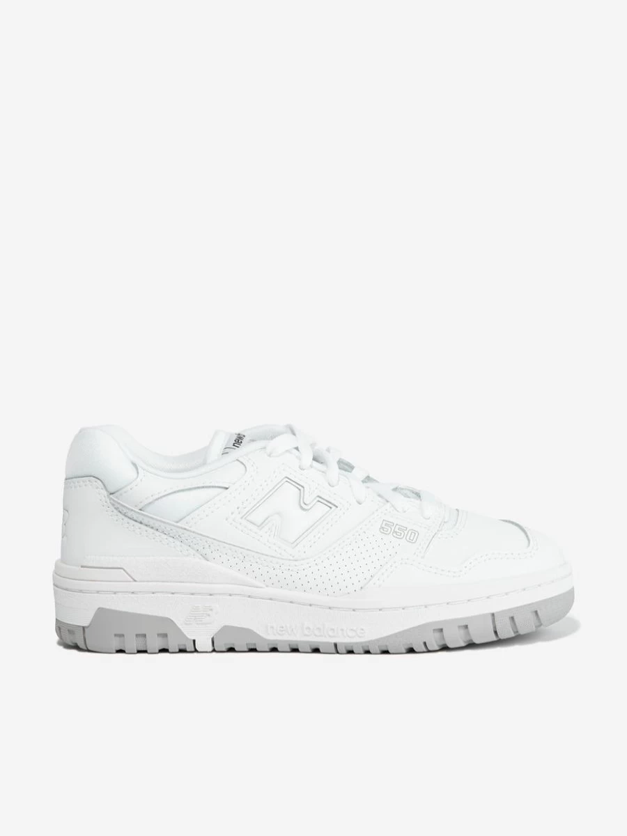 New Balance 550 White Logo Trainers for Boys - Classic Sneakers