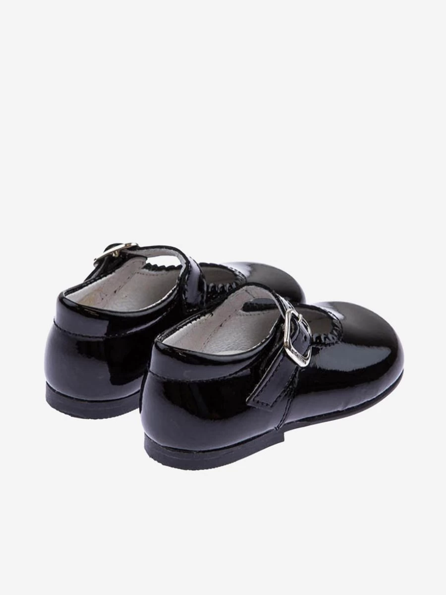 Andanines Baby Girls Mary Jane Shoes with Scalloped Edge - Comfortable & Stylish First Walkers