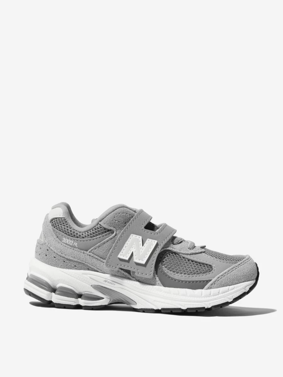 New Balance Boys 2002 Grey Lace-Up Logo Trainers | Kids Running Shoes